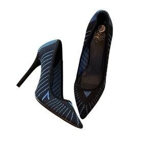 Vibram black and blue designed heels